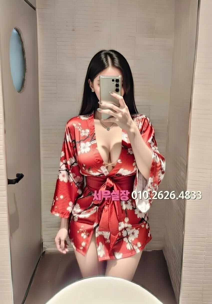 압구정로데오 레깅스룸 프리미엄 라인업 4번 프로필