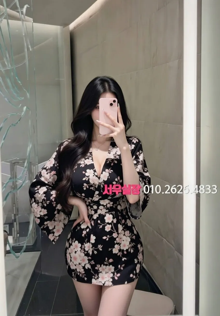 압구정로데오 러시아노래방 프리미엄 라인업 10번 프로필