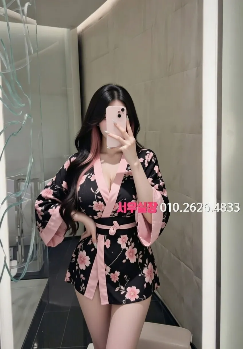 압구정로데오 다국적 프리미엄 라인업 37번 프로필