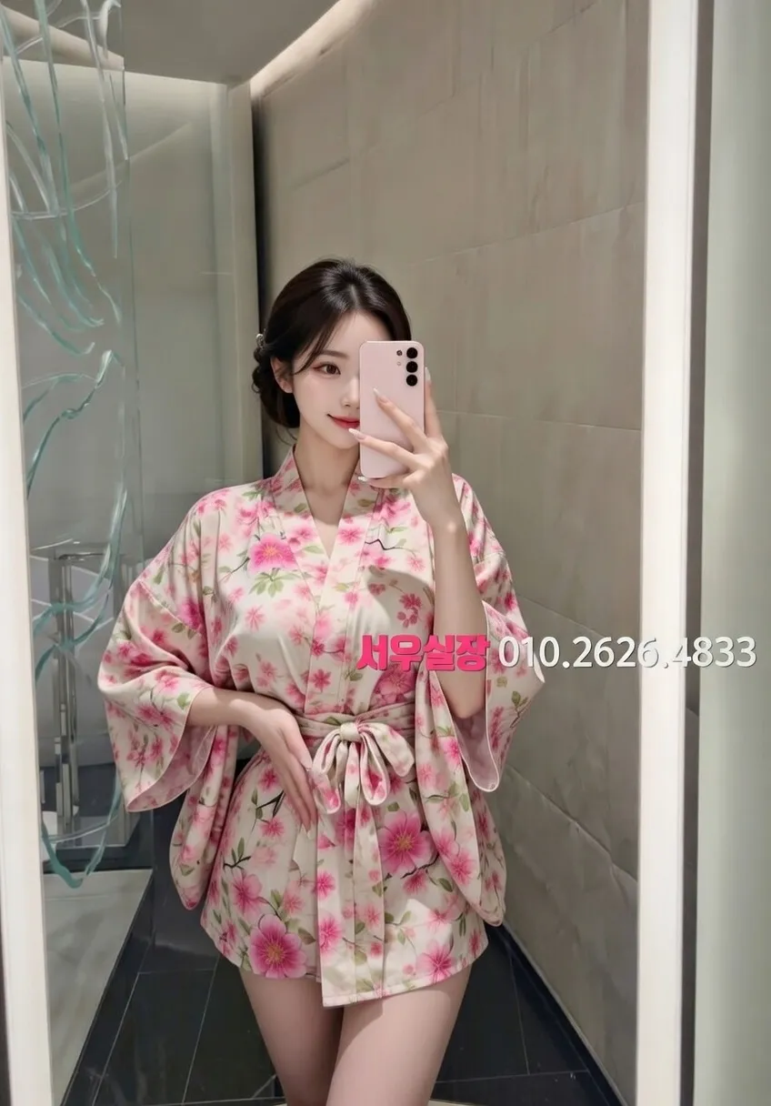 압구정로데오 다국적 프리미엄 라인업 13번 프로필