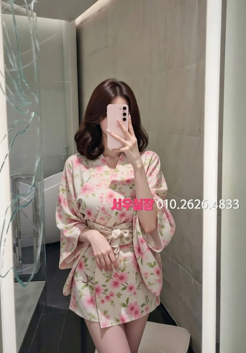 압구정로데오 다국적노래방 프리미엄 라인업 12번 프로필