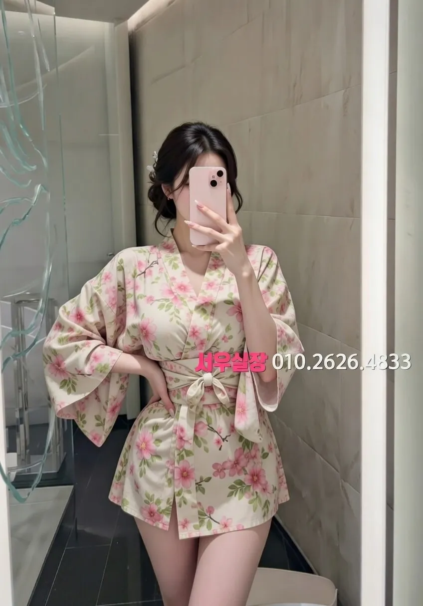 압구정로데오 다국적 프리미엄 라인업 26번 프로필