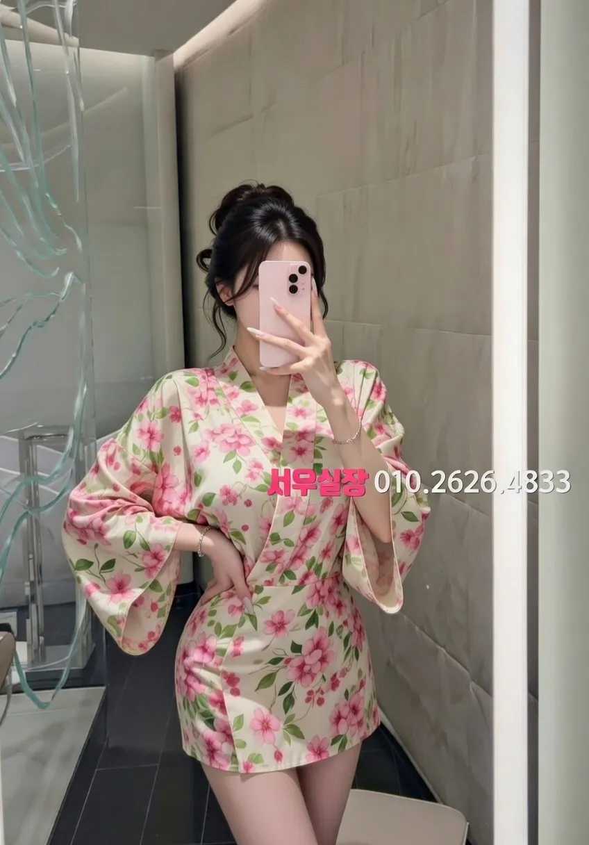 압구정로데오 풀살롱 프리미엄 라인업 16번 프로필