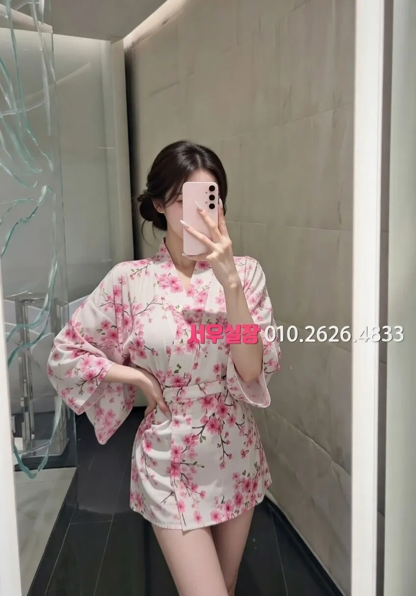 압구정로데오 풀살롱 프리미엄 라인업 2번 프로필