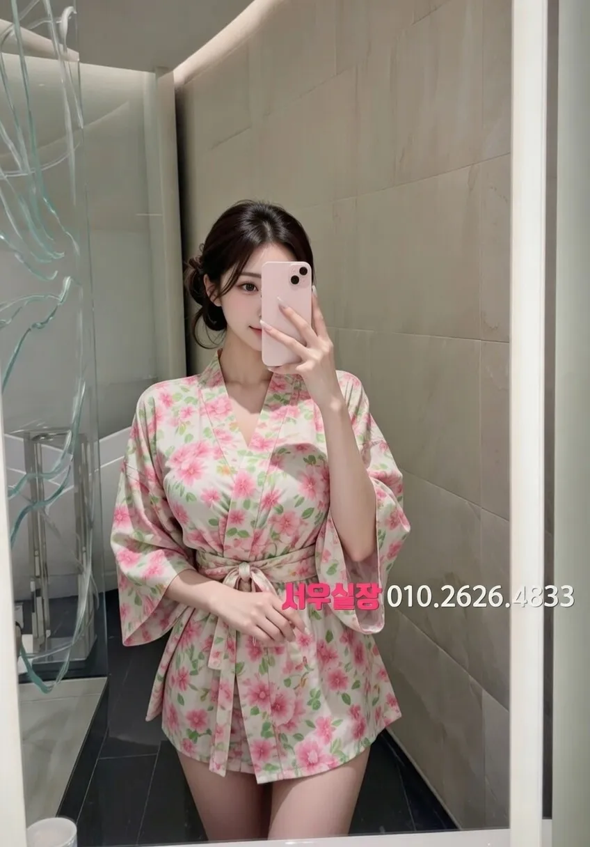 압구정로데오 쓰리노 프리미엄 라인업 19번 프로필